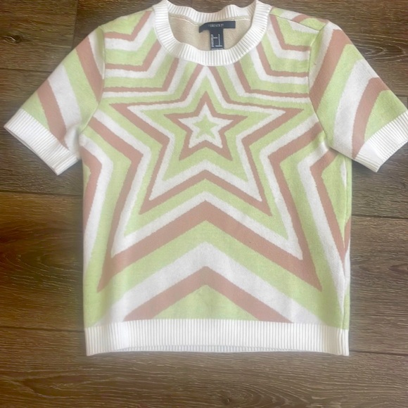 Forever 21 Star Sweater Top - Picture 1 of 4